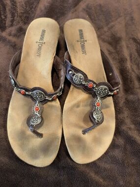 Minnetonka Brown Leather Thong Sandals with Red Bead Accents